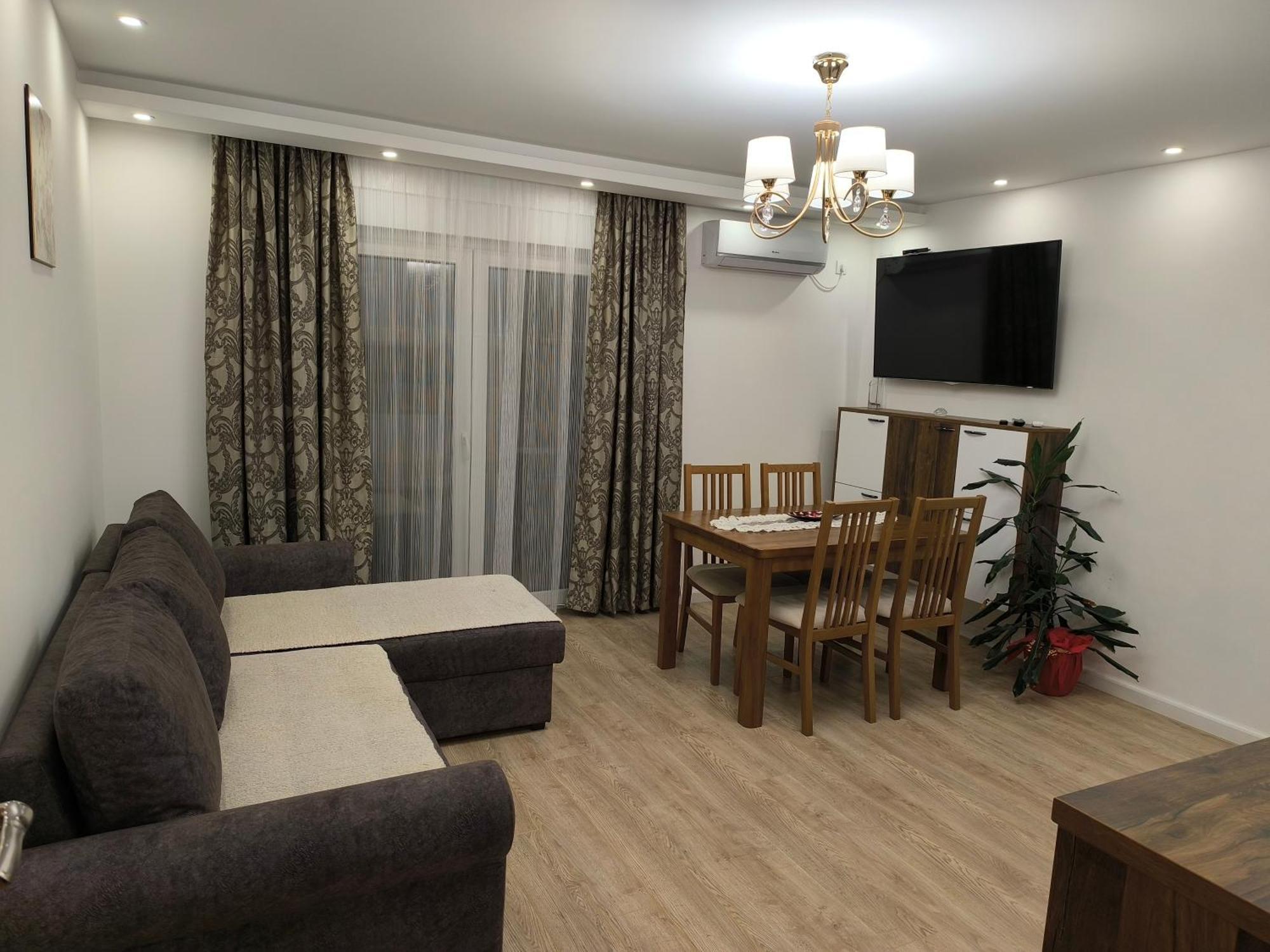 City Break Apartment บันยาลูกา ภายนอก รูปภาพ